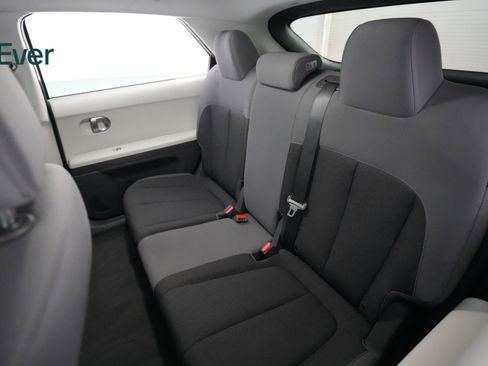 Used 2024 Hyundai Ioniq 5 SEL RWD image 24