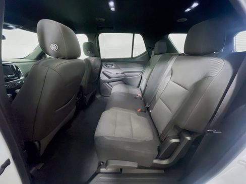Used 2023 Chevrolet Traverse LT image 27