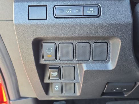 New 2026 Nissan Frontier SV image 23