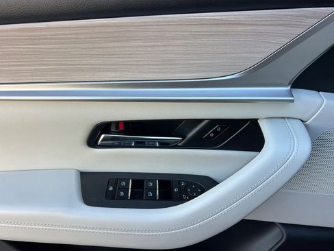 Certified 2024 MAZDA CX-90 Plug-In Hybrid w/ Premium Plus image 13