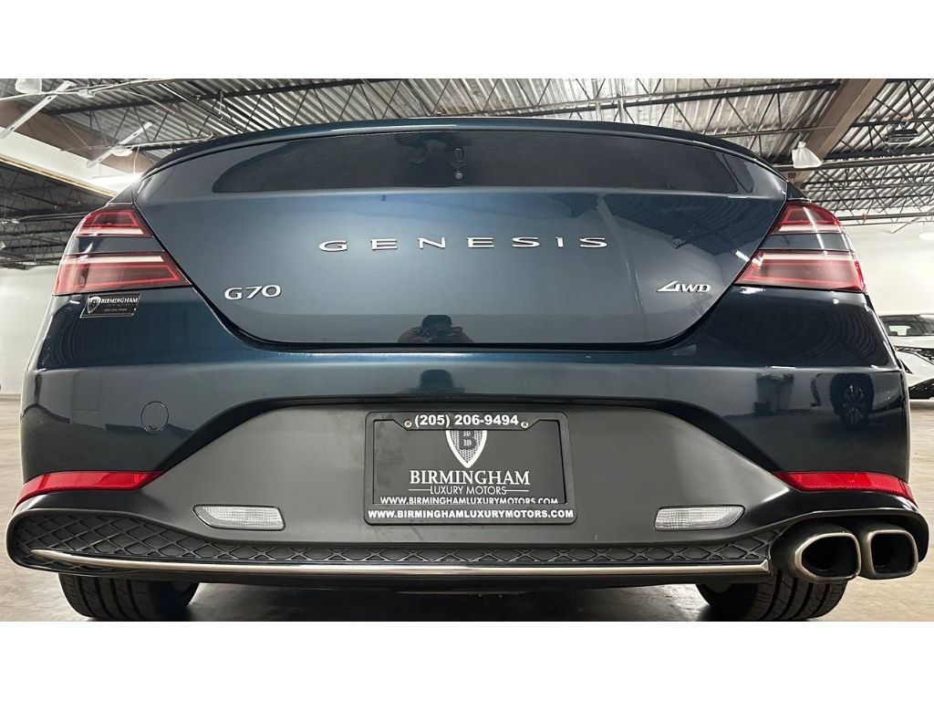 Used 2023 Genesis G70 2.0T AWD/4WD image 13