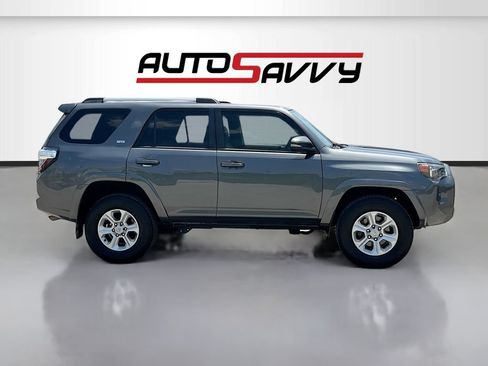 Used 2019 Toyota 4Runner SR5 Premium AWD/4WD image 8