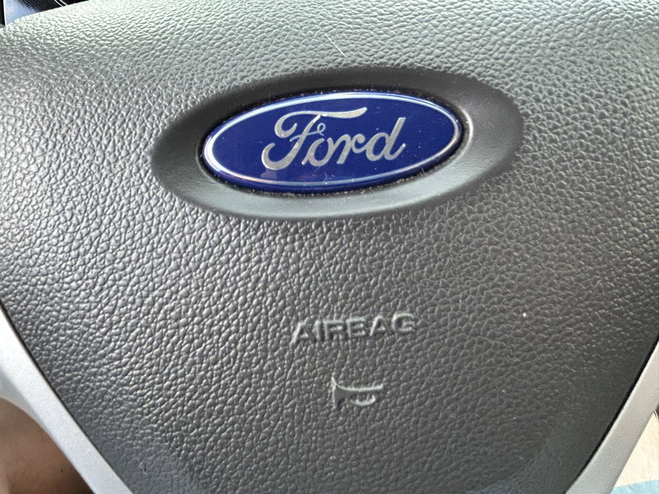 Used 2011 Ford Edge SE w/ 101A Rapid Spec Order Code FWD image 20