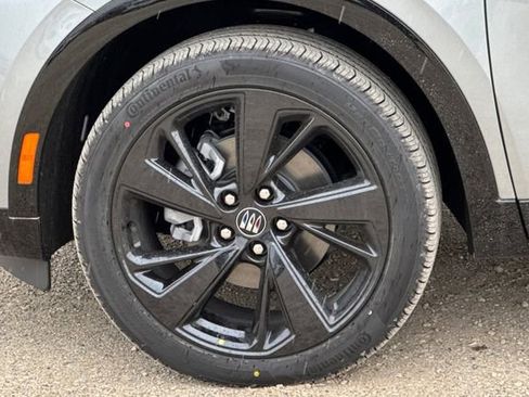 New 2026 Buick Envision Sport Touring image 33