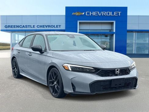 Used 2025 Honda Civic Sport image 1