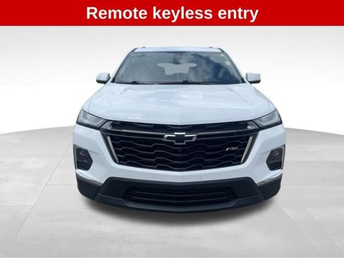 Used 2023 Chevrolet Traverse RS w/ LPO, Floor Liner Package image 9