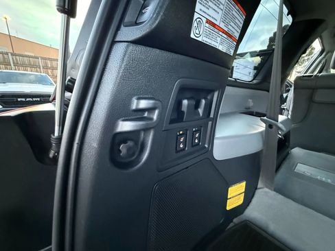 Used 2017 Toyota Sequoia Limited image 25