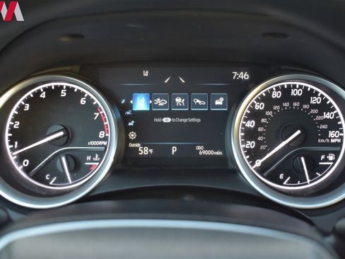 Used 2022 Toyota Camry LE image 17