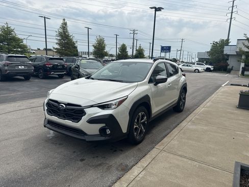Used 2024 Subaru Crosstrek 2.0i Premium AWD/4WD image 7