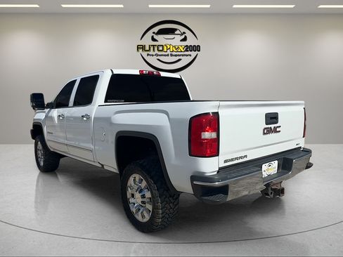 Used 2018 GMC Sierra 2500 SLT AWD/4WD image 5