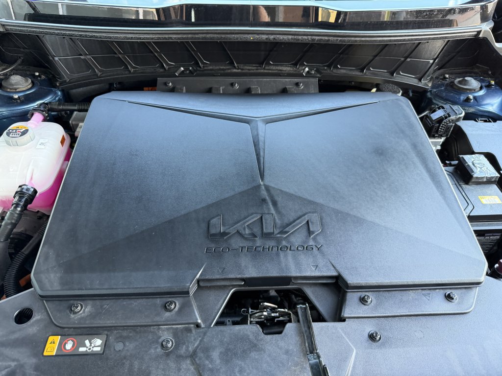 Used 2025 Kia Niro Wind FWD image 42