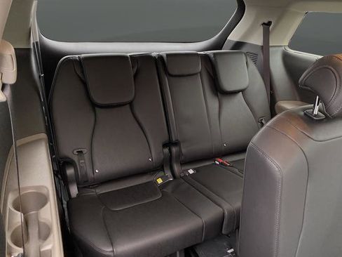 New 2026 Kia Carnival EX image 38