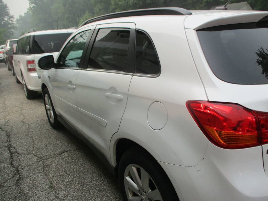 Used 2015 Mitsubishi Outlander Sport GT FWD image 5