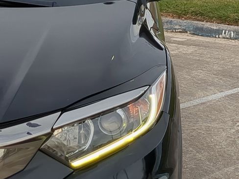 Used 2020 Honda HR-V EX image 10