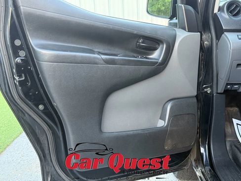 Used 2021 Nissan NV200 SV FWD image 11