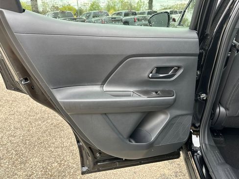 New 2026 Nissan Kicks S FWD image 19