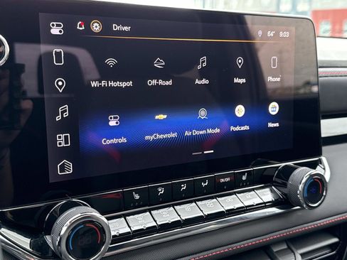 Used 2023 Chevrolet Colorado Z71 w/ Z71 Convenience Package 2 image 4