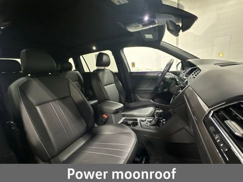 Certified 2023 Volkswagen Tiguan SE R-Line image 16