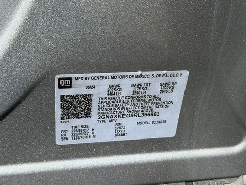 Used 2024 Chevrolet Equinox LT FWD image 28