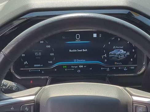 Used 2022 Chevrolet Silverado 1500 LT AWD/4WD image 8