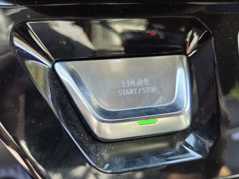 Used 2022 GMC Sierra 1500 AT4X AWD/4WD image 33