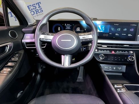 Used 2025 Hyundai Sonata SEL FWD image 8