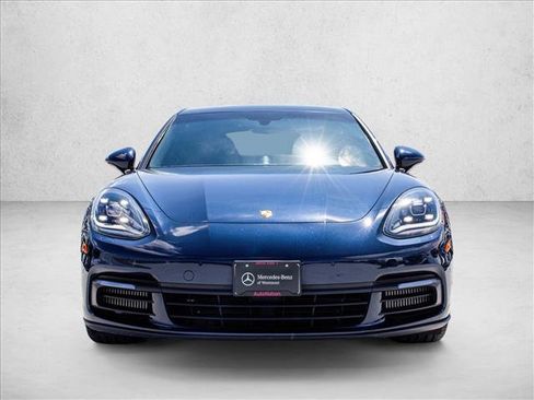 Used 2018 Porsche Panamera 4S AWD/4WD image 2