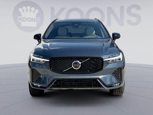 New 2026 Volvo XC60 B5 Plus w/ Climate Package image 11
