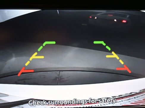 Used 2025 Nissan Versa SV w/ Trunk Package FWD image 16
