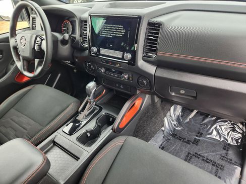 Used 2023 Nissan Frontier PRO-4X w/ Tow Package image 15