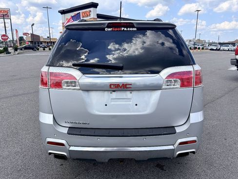 Used 2015 GMC Terrain Denali w/ Cargo Package FWD image 5