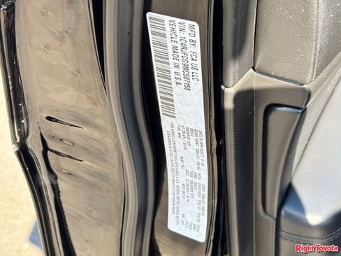 Used 2021 Jeep Grand Cherokee High Altitude AWD/4WD image 31