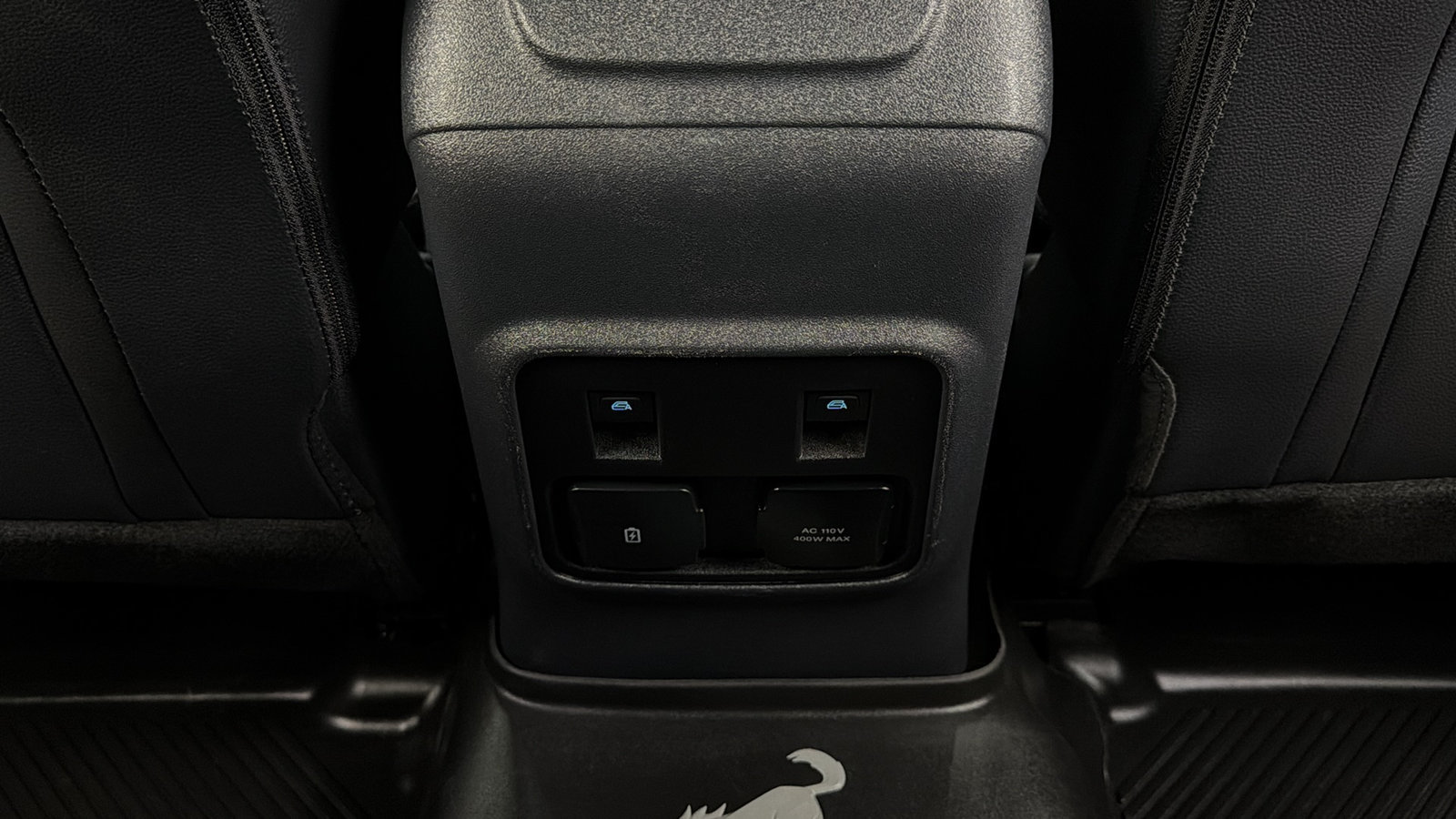 Used 2024 Ford Bronco Wildtrak AWD/4WD image 35