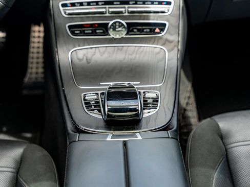 Used 2019 Mercedes-Benz E 53 AMG 4MATIC Sedan image 39