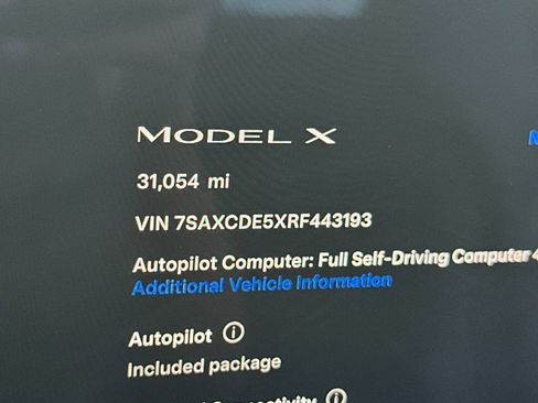 Used 2024 Tesla Model X AWD/4WD image 30