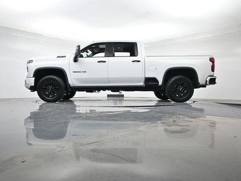 Used 2024 Chevrolet Silverado 2500 LTZ w/ LTZ Plus Package AWD/4WD image 36