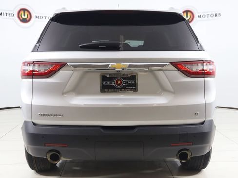 Used 2018 Chevrolet Traverse LT FWD image 44