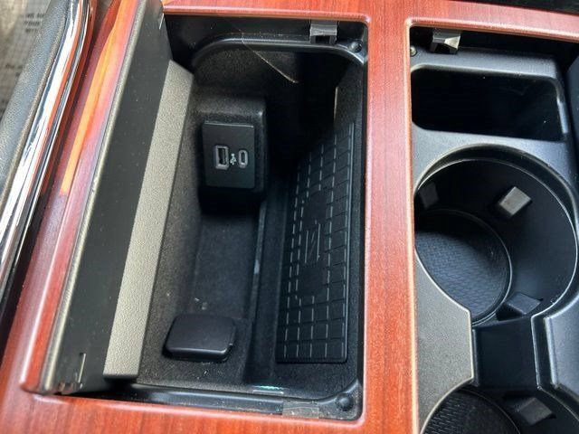 Used 2021 Lincoln Navigator L Reserve AWD/4WD image 34