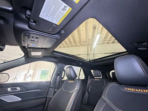 New 2026 Ford Explorer Tremor w/ Tremor Ultimate Package AWD/4WD image 24