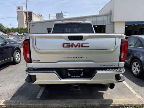 Used 2020 GMC Sierra 2500 Denali w/ Denali Ultimate Package AWD/4WD image 6