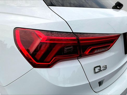 Used 2022 Audi Q3 2.0T Premium AWD/4WD image 23