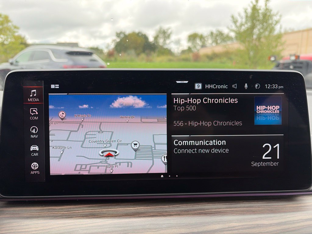 Used 2022 BMW 540i xDrive AWD/4WD image 12