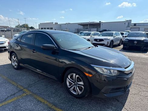 Used 2017 Honda Civic LX image 4