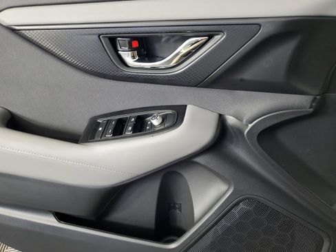 New 2025 Subaru Outback Premium image 28
