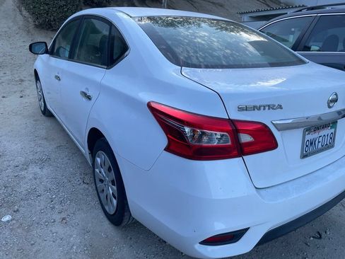 Used 2018 Nissan Sentra S FWD image 8