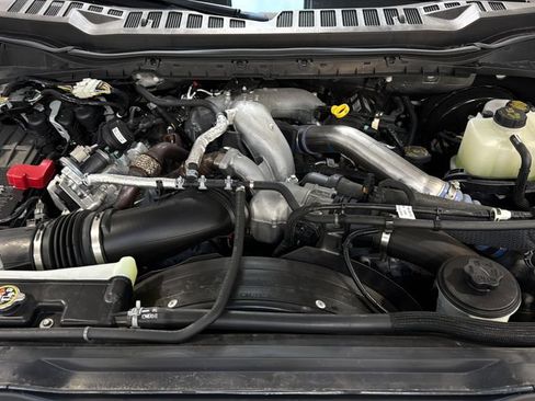 Used 2025 Ford F350 Lariat w/ Camper Package AWD/4WD image 40