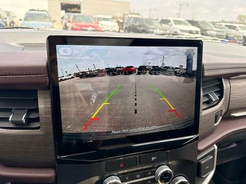 Used 2022 Ford Expedition Max Limited AWD/4WD image 43