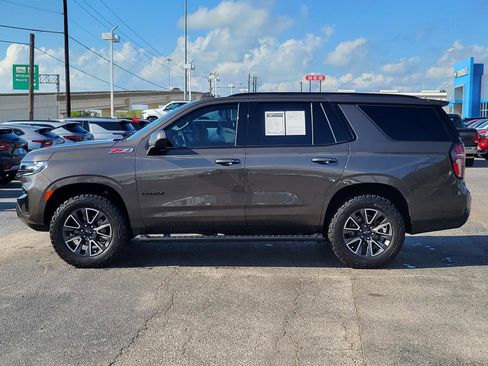 Used 2021 Chevrolet Tahoe Z71 w/ Rear Media and Nav Package AWD/4WD image 2