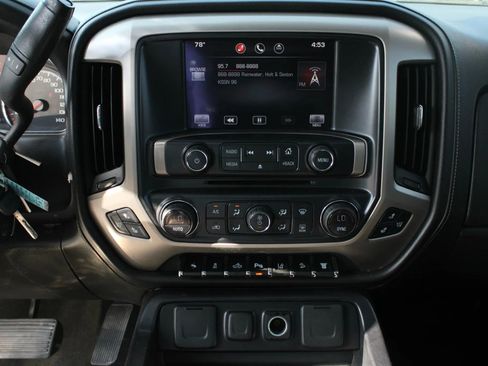 Used 2015 GMC Sierra 2500 Denali w/ Duramax Plus Package image 18