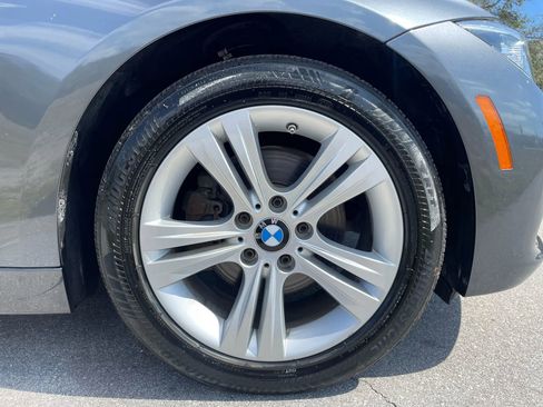 Used 2017 BMW 330i Sedan RWD image 11
